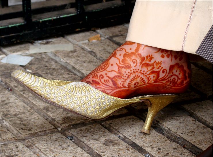 Picture Of Henna On A Womans Foot