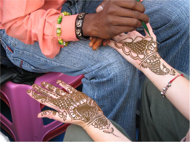 Picture Of Mehndi Applier Henna Tattoos